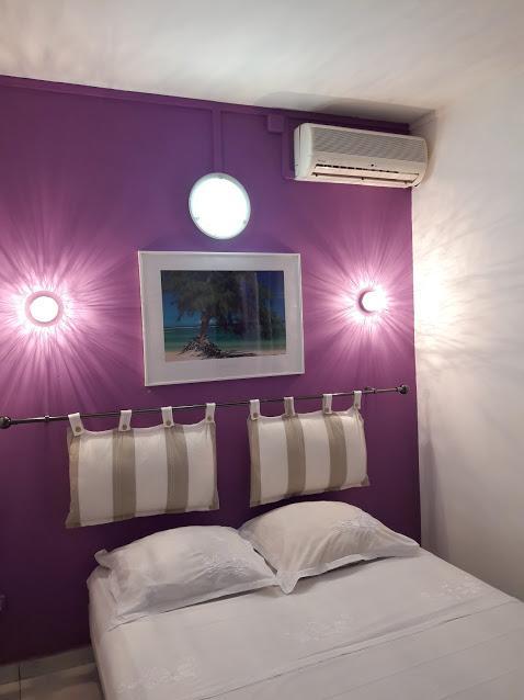 Hotel Du Centre Saint-Denis Kültér fotó